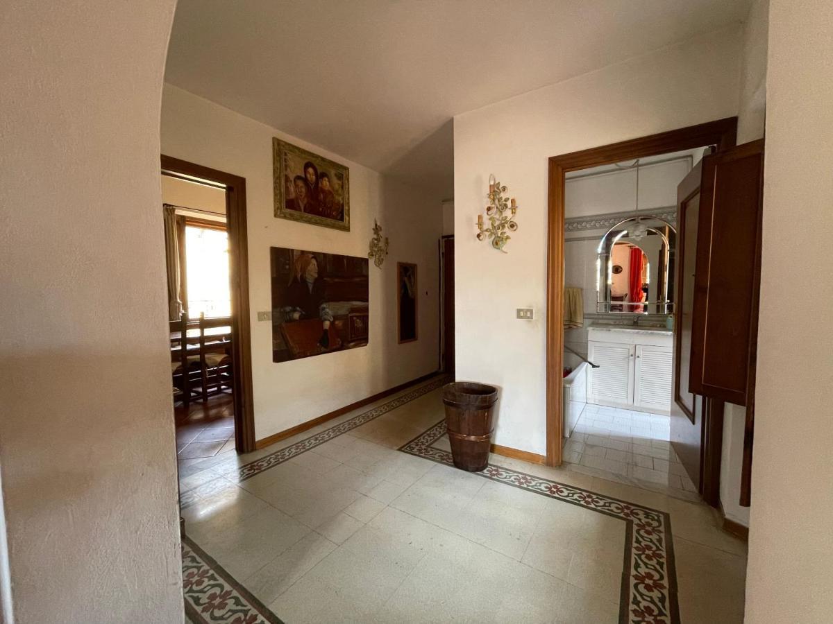 Grande Appartamento In Centro Pontedera Exterior photo
