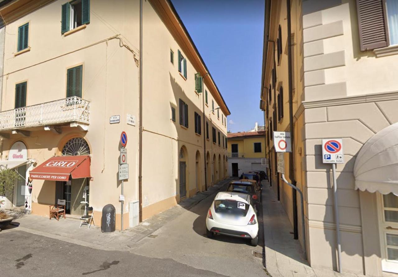 Grande Appartamento In Centro Pontedera Exterior photo